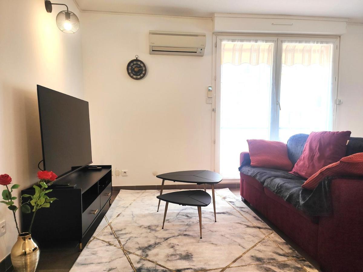 *Appart Lily* Parking* 5 Min Du Coeur De Ville Aubagne Zewnętrze zdjęcie